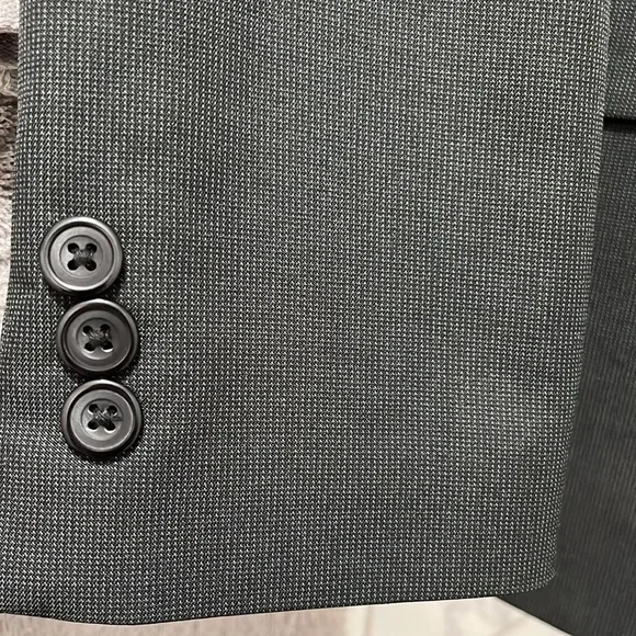 Boys 2pc Van Heusen black suit-NWT
